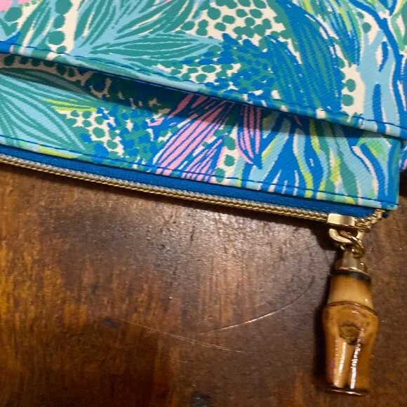Brand New Lilly Pulitzer Bag w/Coin Purse - Picture 9 of 11